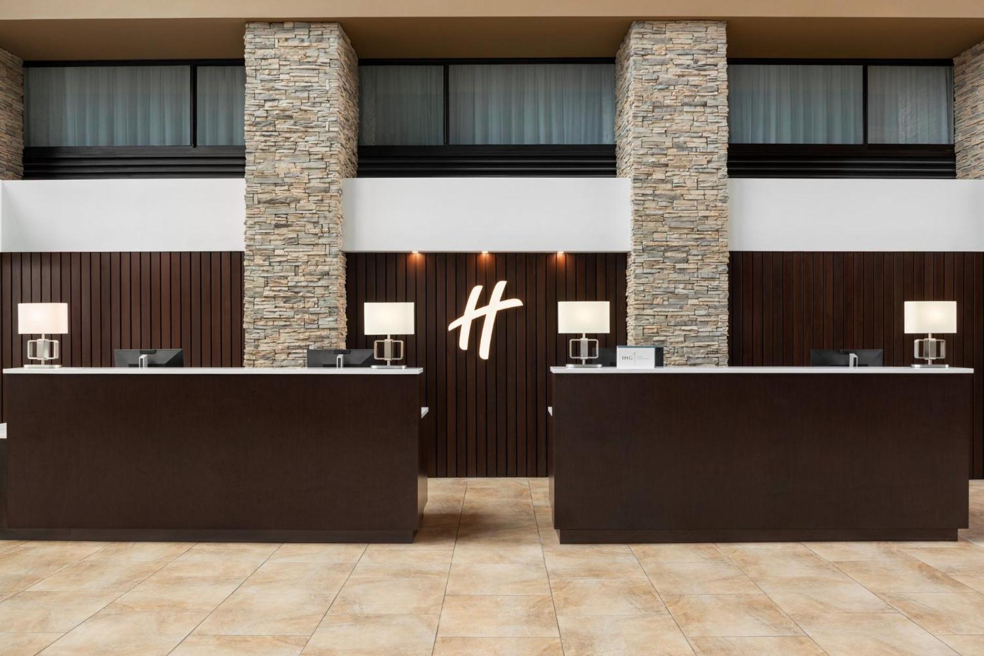 Holiday Inn Virginia Beach - Norfolk By Ihg Exterior foto